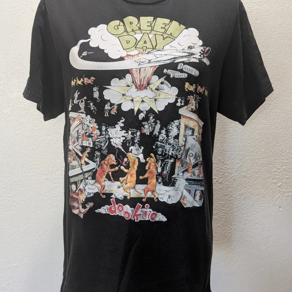 Green Day Black Graphic Tee Sz M - Picture 1 of 7